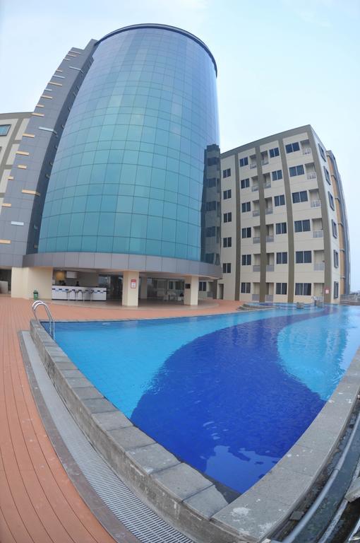 Beston Hotel Palembang Exterior photo