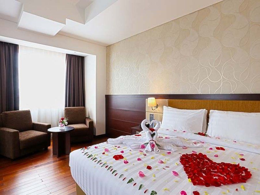 Beston Hotel Palembang Exterior photo